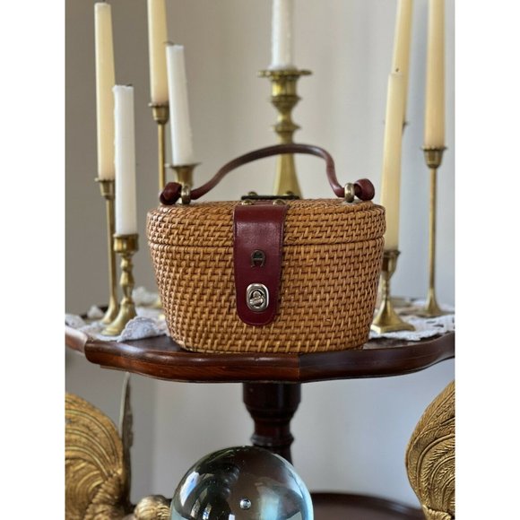 1960’s ETIENNE AIGNER Oval Handmade Wicker Basket Handbag VINTAGE CottageCore - Picture 3 of 9
